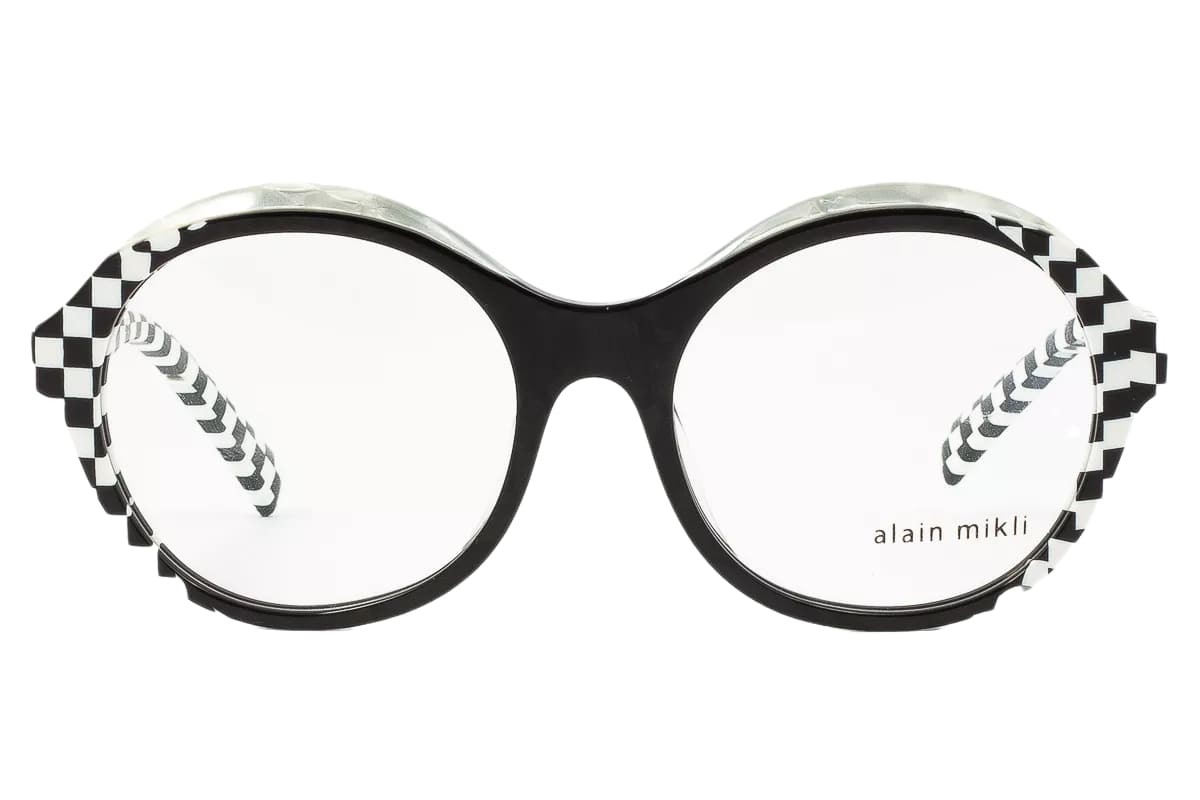 Alain Mikli gafas de sol nueva colección 2022 en blanco y negro a cuadros